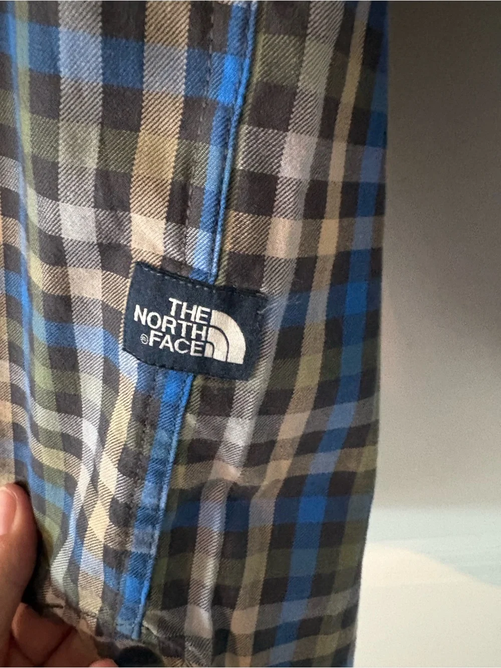 The North Face Men's Hayden Pass 2.0 Plaid Button-Down Shirt - Blue & Gray Large